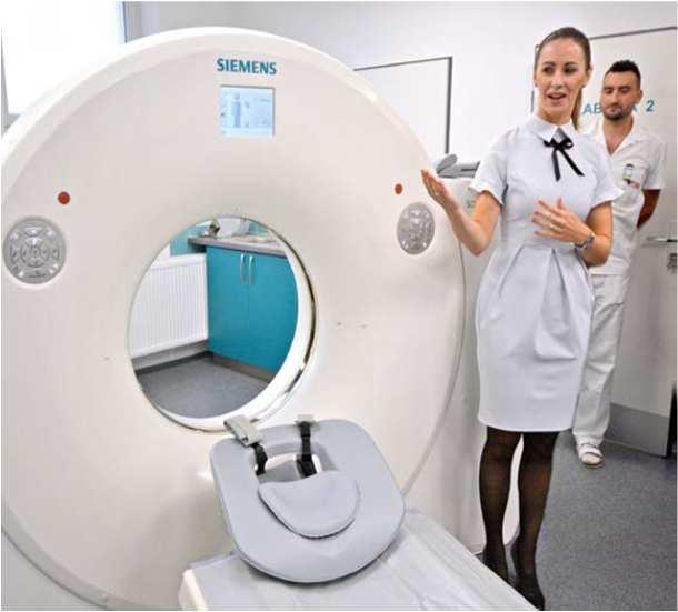 Dojíždění pacientů za CT vyšetřením do sousedních měst končí. V pavilonu»d«bohumínské městské nemocnice začal 18. listopadu fungovat nový počítačový tomograf (CT).