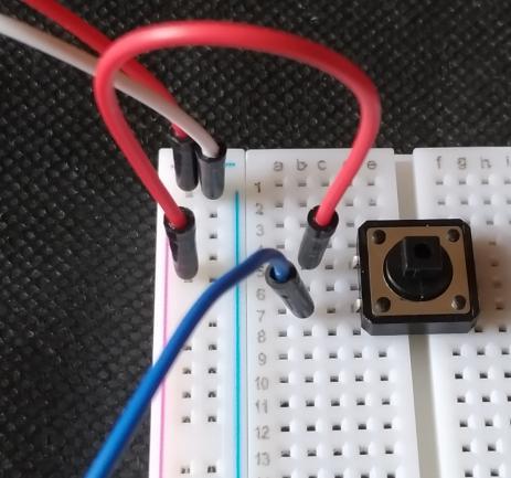 +5 V +5 V tlačítko tlačítko Arduino pin 7 Arduino pin 7 rezistor 10k (pull down) rezistor 10k (pull down) 0V (GND) 0V (GND) NESEPNUTO