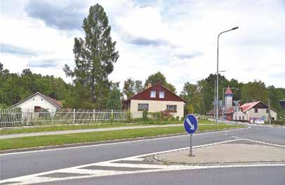 Hostinec provozovala jediná židovská rodina, která za první republiky v obci žila. Majitelkou koncese byla Jindřiška Klaubaufová.
