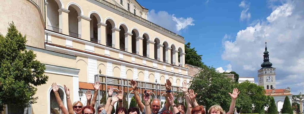 SVAZ ZAHRÁDKÁŘŮ OŘECHOV V letošním roce pracujeme na zvelebení zahrádkářského domku. Průběžně probíhají práce.