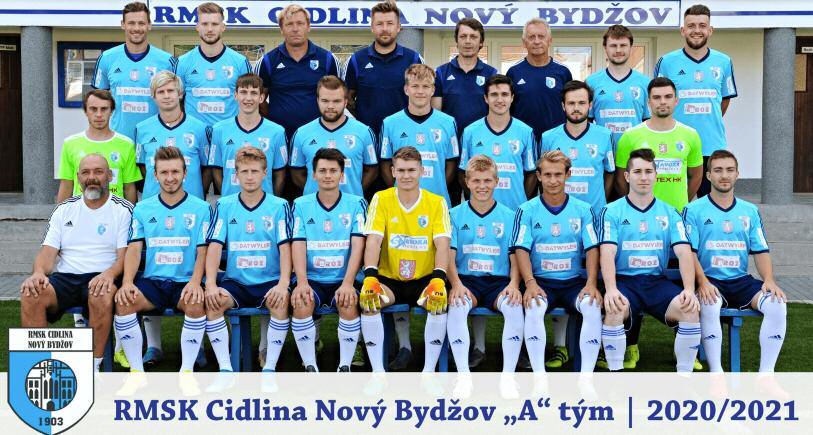 PETR PRŮCHA, TRENÉR RMSK CIDLINA: Situace? Obří průser. Chci vylepšit druhé místo Na krajských fotbalových trávnících a nejen na nich velice známá a respektovaná persona.