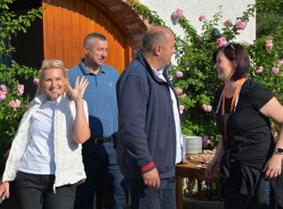 Ve vinicích Šlechtitelky poté naši kolegové s