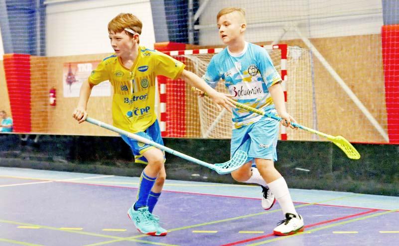 ČÍSLO 14 / 2020 SPORT Bohumínský florbal trhá rekordy, cílí na děti shodli, že prioritně teď chceme investovat do mládí, uvedl sekretář klubu Ondřej Veselý. Vzkříšení 1.