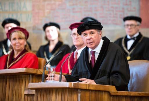 S projevy vystoupili rektor UK Tomáš Zima spolu s prof.