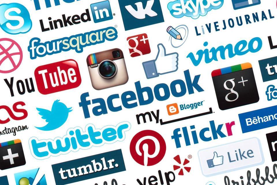Teorie Social Ads Kam investovat?