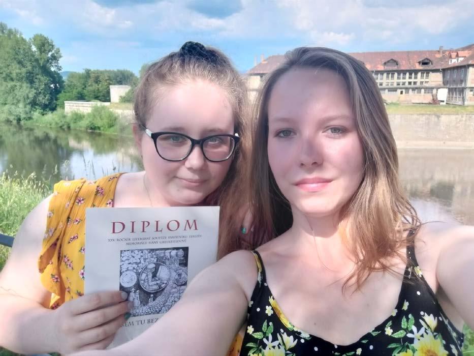 Předmětové soutěže ve školním roce Jan Hoffmann Dobrou tradicí naší školy je pestrá paleta studentských soutěží, do nichž se naši žáci zapojují.