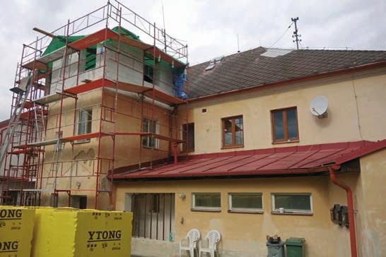 - obnova kanalizace v areálu ZŠ a