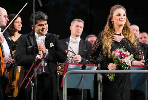 kultura Brdské lesy rozezní tóny pardubické filharmonie Po cestě lesem z Mníšku do Řevnic narazíte na dva historické i kulturní skvosty barokní Skalku a prvorepublikové Lesní divadlo.