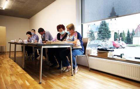 dá uvažovat jen s mrazením v zádech. Lidský život nebo třeba hořící dům má určitě vyšší cenu než naše pohodlí. Zkusme se nad tím zamyslet a vyměnit svoji pohodlnost za ohleduplnost.