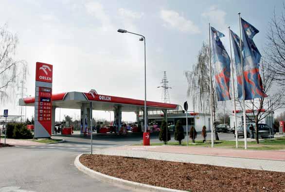 101 Orlen Deutschland AG Společnost provozuje v Německu síť 527 čerpacích stanic pohonných hmot nesoucích loga Orlen a Star. Anwil S.A. Jediný výrobce PVC a jeden z největších výrobců dusíkatých hnojiv v Polsku.