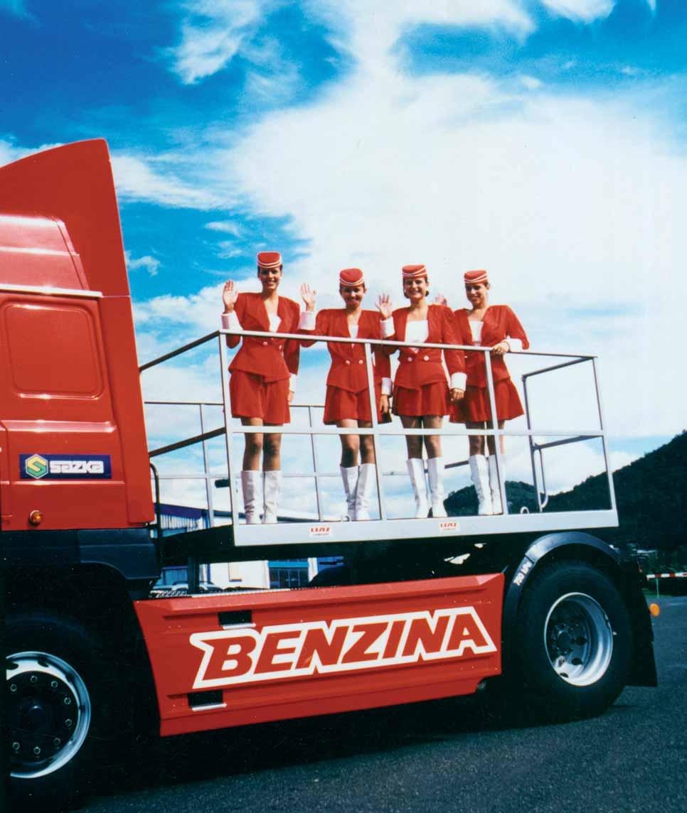 Benzina jako partner závodů