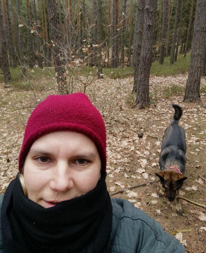 Za mě říkám, že mě to baví, už jsem si zopakovala slovní zásobu a gramatiku německého jazyka a sebe samu velice překvapila, kolik si toho ještě pamatuji. Chemické prvky v chemii.