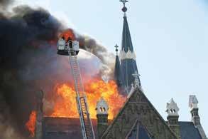 Při rychlém zásahu se během požáru podařilo z kostela vynosit většinu uměleckých děl. Na kostele se však zřítila střecha. Věž, u které se hasiči obávali zřícení, naštěstí zůstala stát.