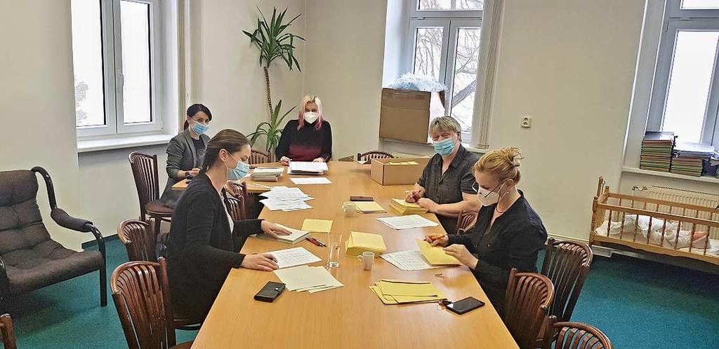 Lubský zpravodaj březen 2021 strana 2 abyste co možná nejvíce (samozřejmě budete-li mít zájem), hraní vyslechli z oken Vašich domovů a venku se z důvodu epidemiologických opatření neshlukovali.