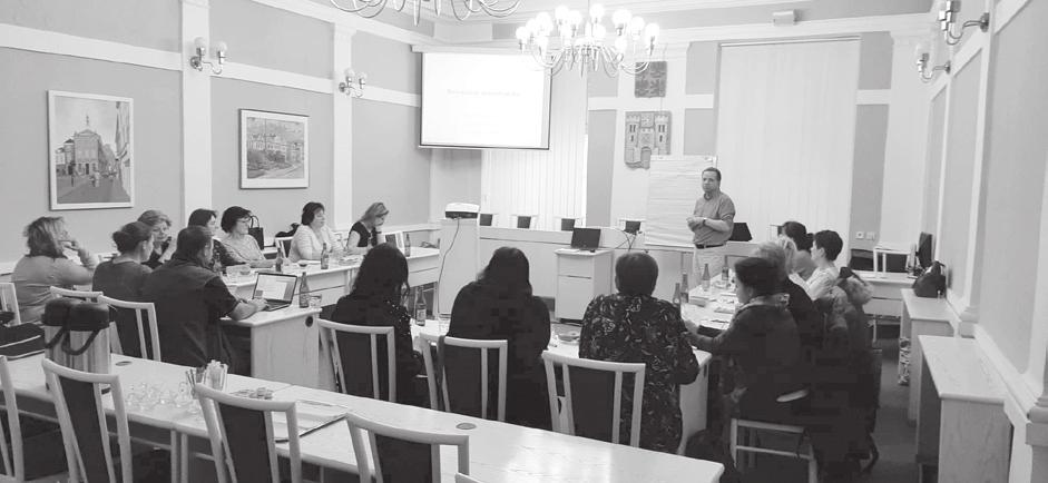 environmentální workshop na téma Udržitelný životní styl: Ty svět (ne) změníš! Více informací o plánovaných a aktuálně vypsaných seminářích naleznete na našich internetových stránkách (www.