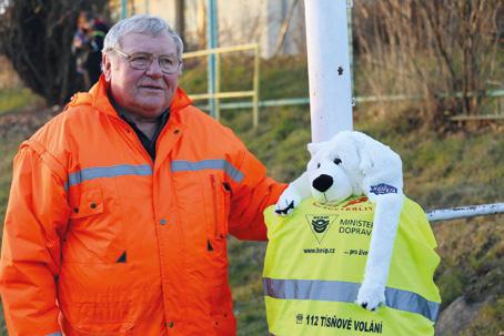 Byl vybudován v pseudorománském slohu a měl ve věži pět pater. Na stavbě pracovalo mnoho desítek lidí, zvláště zedníků, pocházejících z velké části z Rašovic.
