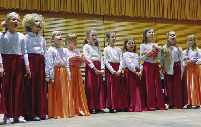 1960 2020 Dětem se líbí návštěvy Vlastivědného muzea v Olomouci, rády si zahrají bowling v OC Šantovka nebo pod vedením zkušených instruktorů vyzkouší lezeckou stěnu Flashwall.