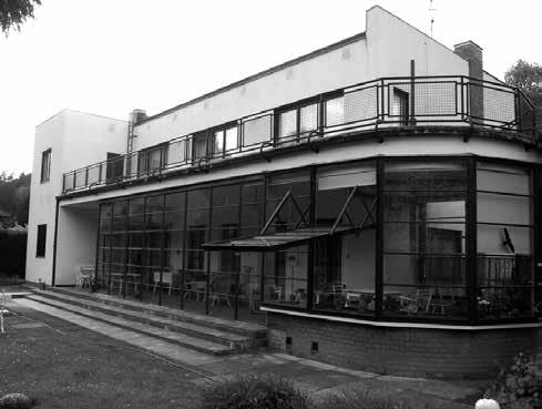 z města a okolí 5 6 fondu české meziválečné architektury.