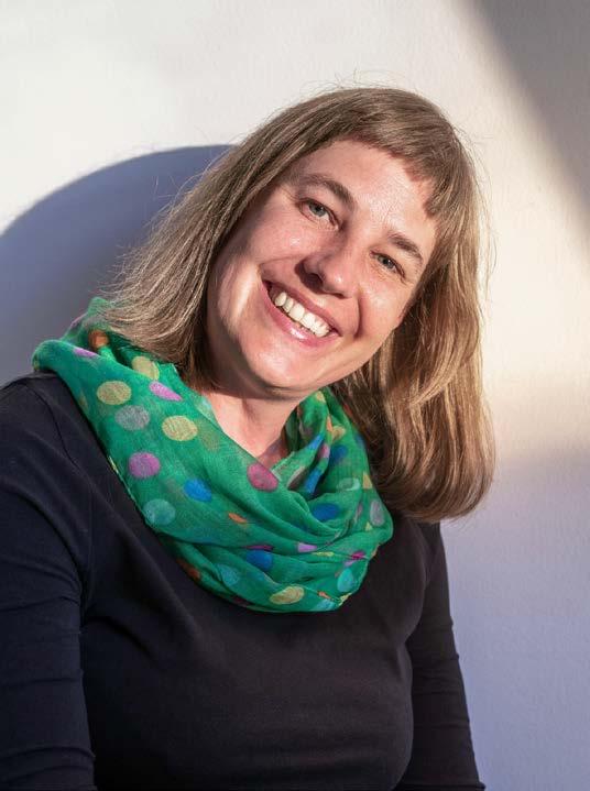 Scéna Básníci mají na Žižkově svůj azyl 18 Text Natálie Bartlová Foto Jakub Přecechtěl Vydavatelství Literární salon chce od letoška pořádat na Trojce kulturní akce.