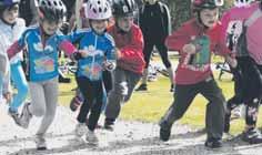 V letošním roce by měla být zahájena výstavba pavilonu budovy gymnázia. Děti do školy přibíráme průběžně, záleží i na znalosti angličtiny.