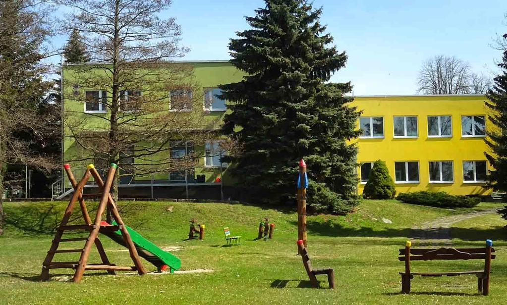 cz Mateřská škola Kostička je moderně vybavená čtyřtřídní MŠ pavilónového typu, dobře dopravně dostupná, která se