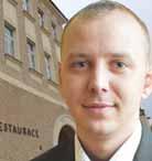 Městští policisté během uplynulých dní řešili dva případy, nad kterými zůstává rozum stát. Kusy nábytku, koberec, matrace a další harampádí se objevily u běžných kontejnerů na odpad.