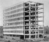 místo nulového momentového napětí L styk průvlakprůvlak styk sloup-sloup L/ 4 5 styk průvlak- -průvlak SKLADEBNÉ SESTAVY nosných rámů montovaných