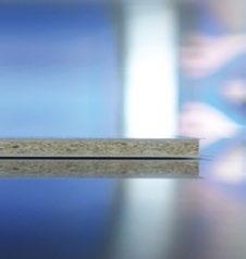Lisovací plocha 1 300 x 3 000 mm.