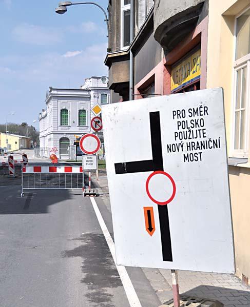 8 REPORTÁŽE AKTUALITY BOHUMÍNSKÉ MĚSTSKÉ NOVINY Učni se sem nevrátí, ale život zřejmě ano Cihlová stavba na křižovatce Masarykovy a Štefánikovy ulice nepopře stejný architektonický styl jako sousední