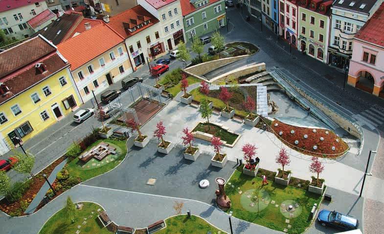 typickou kopulí a s tolik potřebným veřejným WC v této lokalitě. V tomto volebním období se zároveň dokončil a uvedl do provozu podzemní parkovací dům s kapacitou 77 míst.