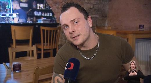 Komentář: V příspěvku o zavádění koronavirových omezení pro restaurace a bary dojde vedle neutrálních promluv provozovatele restaurace v Ludgeřovicích Ivo Myslivce a provozovatele restaurace v
