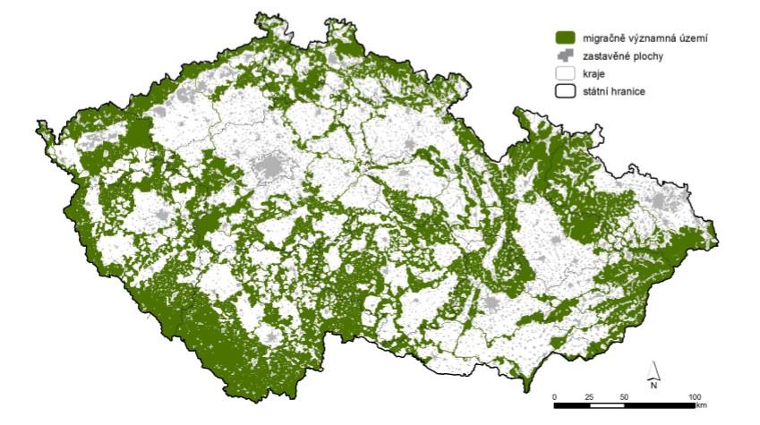 12.1 Migrační koridory Jedním z řešení je tvorba ekologické sítě, která by zachovala propojení populací velkých savců. Je třeba ochrana a vymezení tří významných jednotek.