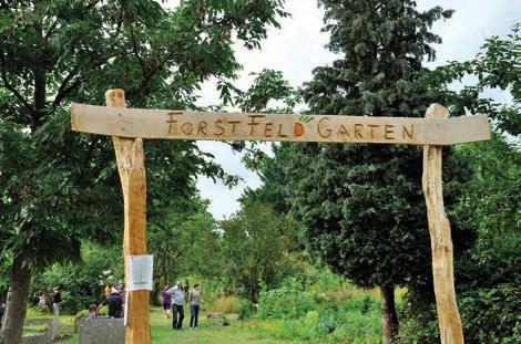 Brána do jiného světa: vstupní brána do zahrady ForstFeld.