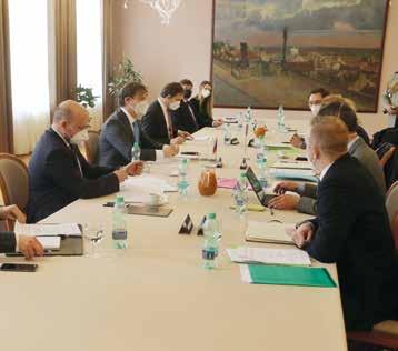 ZPRÁVY 25 ČR a Francie jednali o spolupráci V Praze se uskutečnilo pravidelné setkání v rámci Strategického dialogu s představiteli Ministerstva obrany Francie.