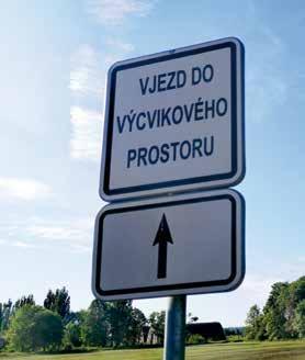 Prověrka zručnosti řidičů Na trase dlouhé jeden kilometr bylo připraveno celkem osm překážek s různou mírou obtížnosti.