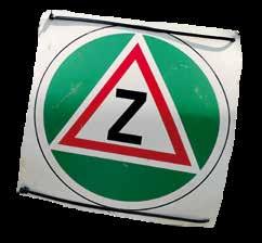 V případě potřeby řidiče naváděli a následně vyhodnocovali schopnost bezpečného ovládání vozidla, jako například způsob řazení a dodržování konstantní rychlosti.