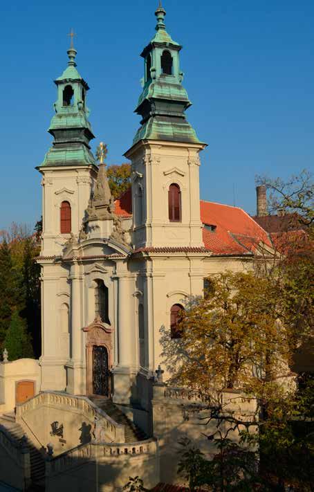 Kostel sv. Jana Nepomuckého na Skalce Socha sv. Ludmily na hlavním oltáři Významným klenotem barokní architektury Nového Města pražského je kostel sv. Jana Nepomuckého na Skalce. I zde můžeme narazit na vyobrazení svaté kněžny Ludmily, přestože kostel je především historicky významným centrem kultu jiného z českých patronů, sv.