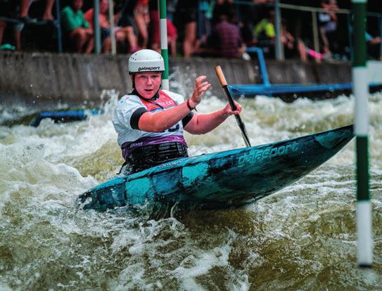 12 Třebechovické Haló SPORT Ohlédnutí za rekordní sezónou třebechovických vodních slalomářů v roce 2020 Zdravím čtenáře Třebechovického Haló a dovolte mi, byť trochu opožděně, Vás seznámit s činností