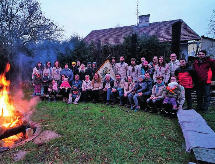 2 Skauti po poslední schůzce, fotografie
