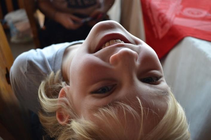 Zpříjemnění pobytu na KDO FN BRNO Snažíme se zpříjemnit a zkvalitnit prostředí nemocnice, přiblížit ho dětem různých věkových kategorií, obnovovat vybavení herny, umožnit dětem komunikaci