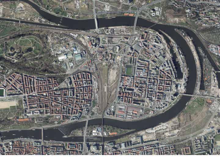 Historie Holešovice Holešovice jsou bývalou průmyslovou čtvrtí, ve které se její duch zachoval až dodnes.