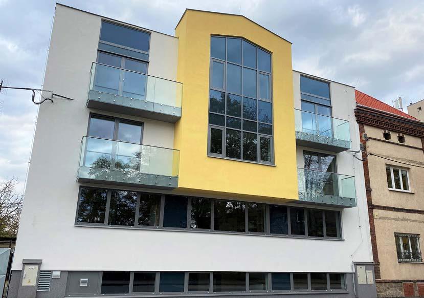 Rekonstrukce a dostavba Domova Slunovrat zvýšila komfort uživatelů i personálu Letos na podzim skončila zakázka Rekonstrukce a dostavba Domova Slunovrat v Ostravě-Přívoze.