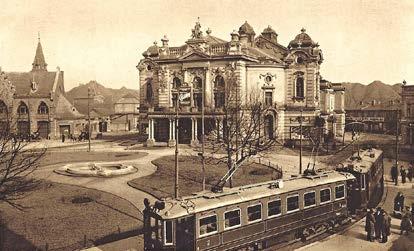 BESKYDSKÁ STAVEBNÍ Kde stavíme kampus: Černá louka ostravské Alpy Zhruba od roku 1870 se na plochu u řeky Ostravice začala vyvážet pomocí úzkokolejné dráhy hlušina z dolu Karolina a výpěrky z prádla