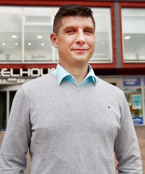SMOLO SERVICES 20 Těším se na další spolupráci a úspěchy pod modrou vlajkou SMOLO Letošní rok jsme byli postaveni před obrovskou výzvu, jaké jsme doposud nikdy nemuseli čelit.