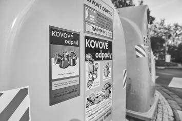 OBCHOD Foto: Pražské služby PRO DOBROU VĚC DO ŠEDÝCH KONTEJNERŮ LZE ODKLÁDAT HLINÍKOVÉ KÁVOVÉ KAPSLE Řeč je o jedné z klíčových technologií poloautomatické třídicí linky provozované v areálu