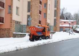 Pelhřimovské noviny 3 Při zimní údržbě se spotřebovalo třikrát víc posypu než loni. Nejhorší byl leden Letošní zima se ukázala v plné síle, nechyběly ani vydatné chumelenice a mráz.