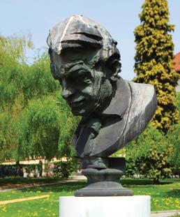 Domanský (1944), narodili se tu spisovatel a etnograf PhDr. Karel Pekárek (1911 1966), autor knihy Městečko Fryšták prof. Ludvík Jadrníček (1863 1954), akad. malíř Jan Pažout (1876 1909), básník P.