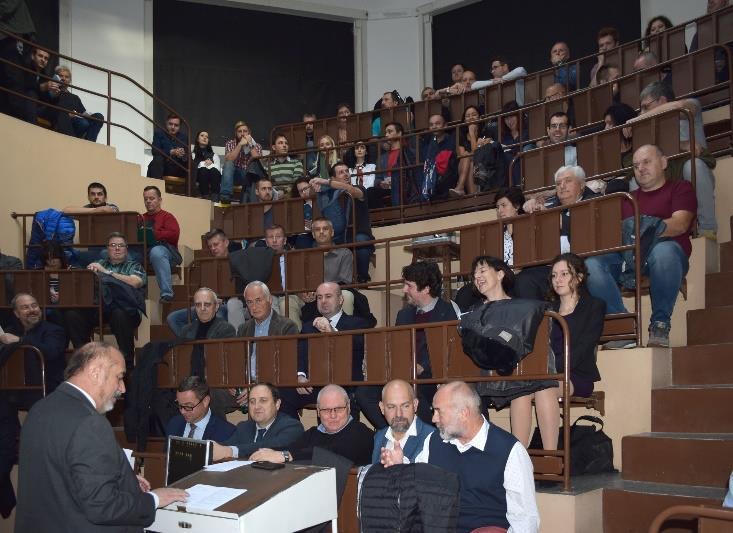 ÚSL je rovněž každoročním spolupořadatelem dvou významných a hojně odbornou veřejností navštěvovaných konferencí zaměřených na dopravní nehody a traumatologii ve dnech 13. 14. 6.