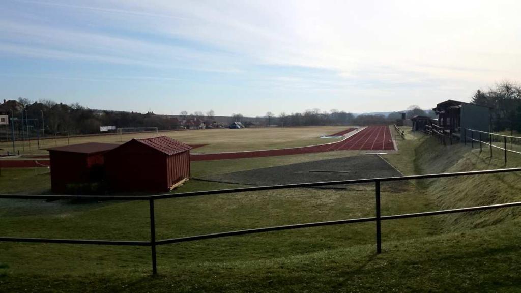 Obrázek 27. Atletický stadion v Pacově.