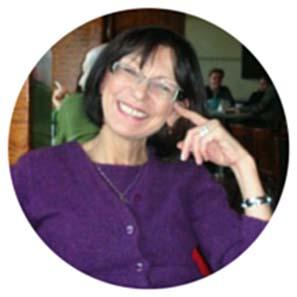 Pracuje na pozici asistentky týmu. Mgr. Blanka Nyklová, Ph.D., vystudovala obor humanitní studia na Fakultě humanitních studií UK.